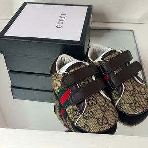 Brown Gucci Baby Crib Shoes